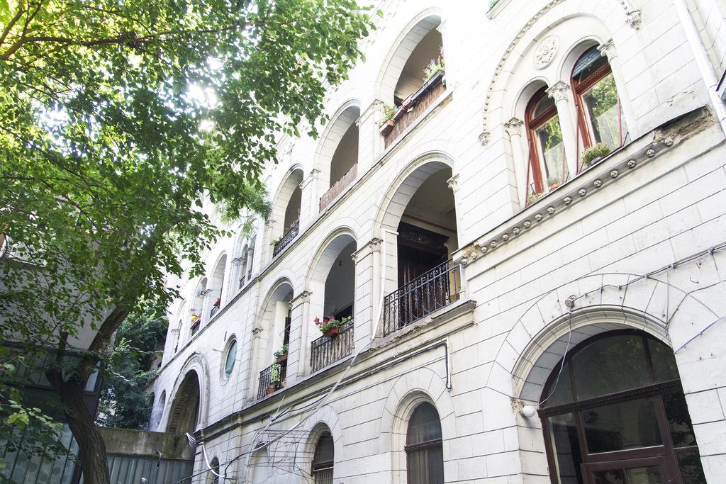 New Modern Homes Rakoczi 57 Budapest Exterior photo